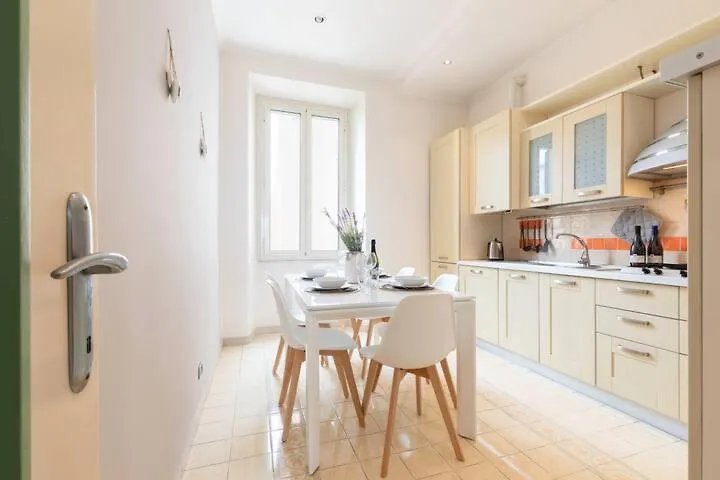 Elegant Aparment Vittorio City Center Rome